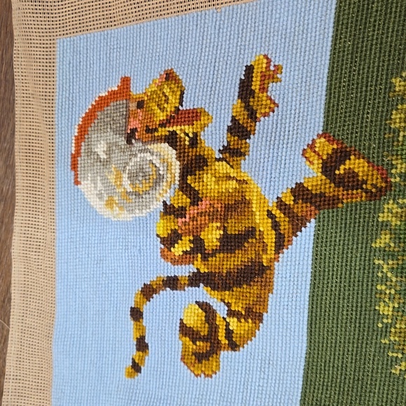 TWO VINTAGE BRUNSWICK NEEDLEPOINT pieces.. #6614 - Picture 7 of 8